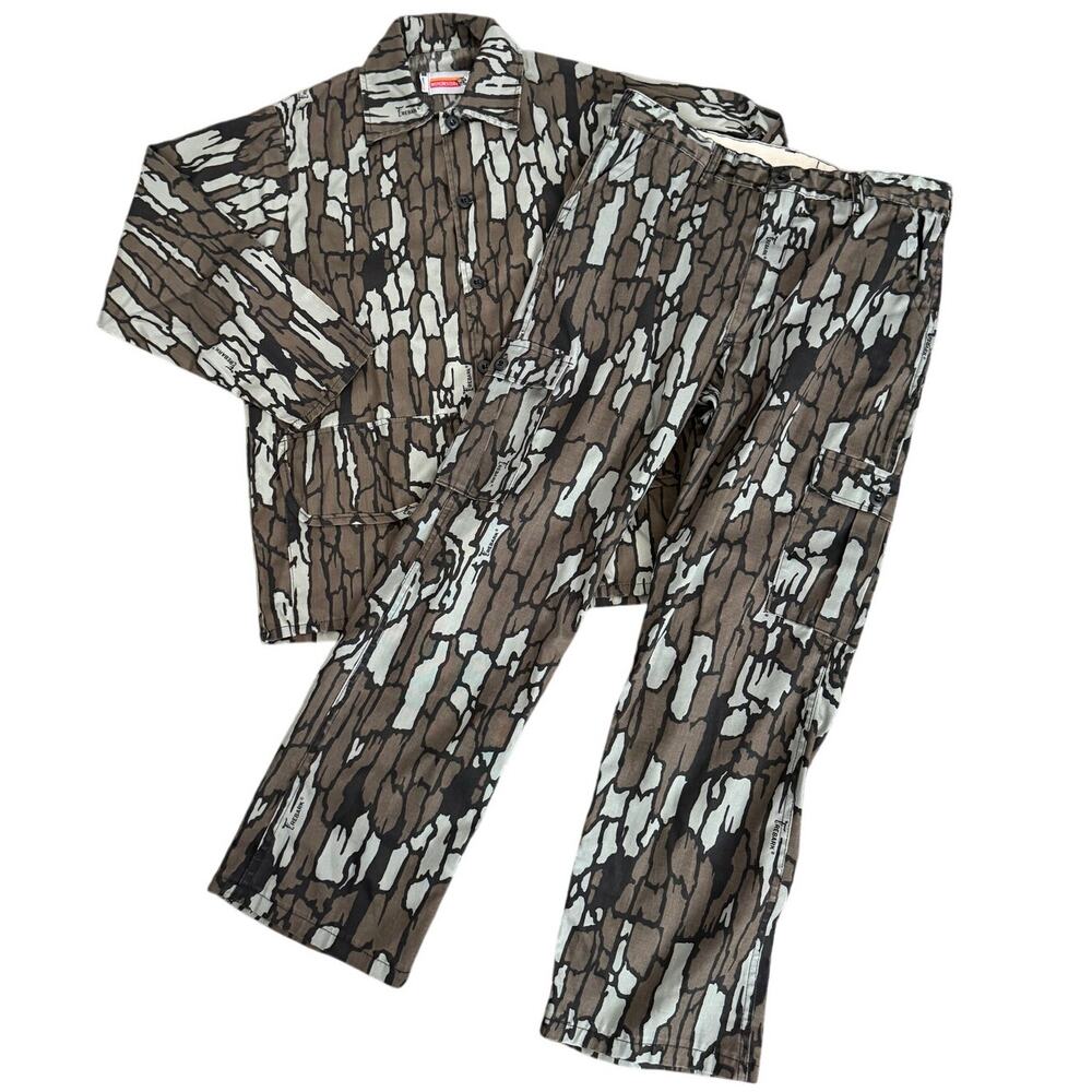 Vintage Winchester Tebark camouflage Hunting Set.
